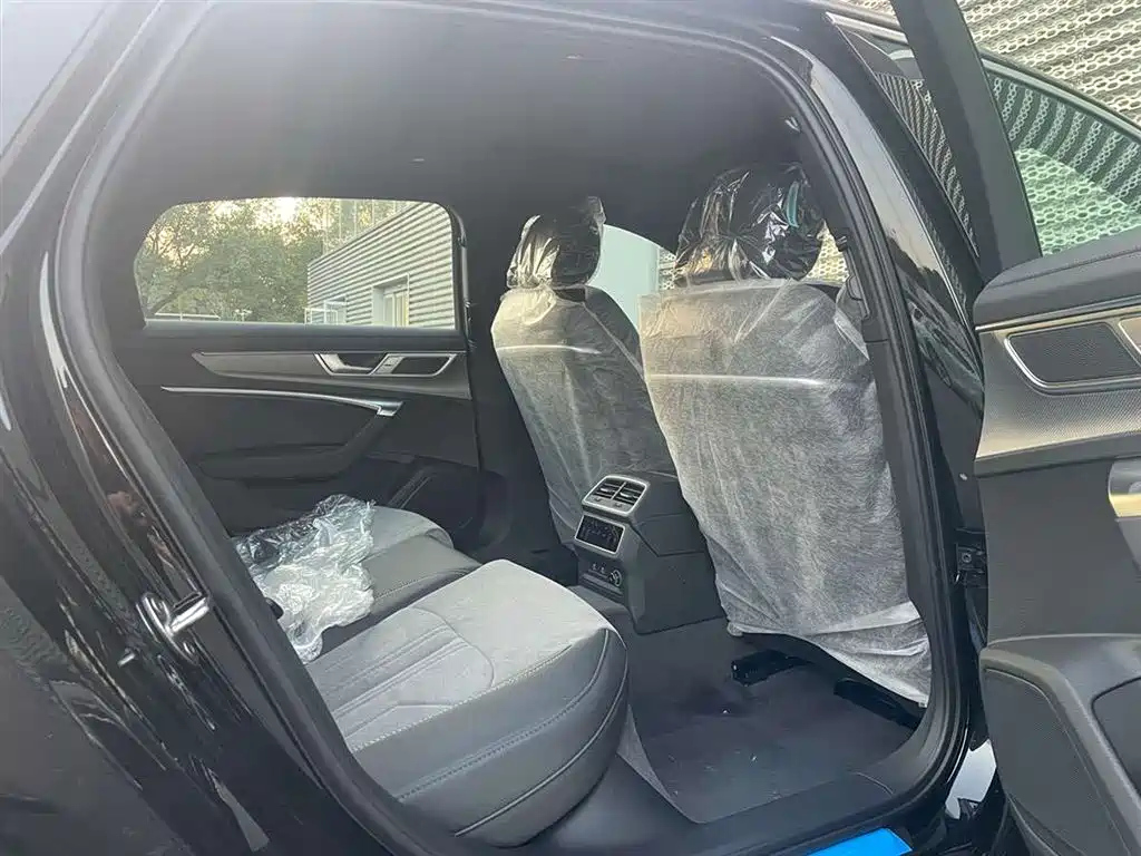 AUDI A6L 2024
