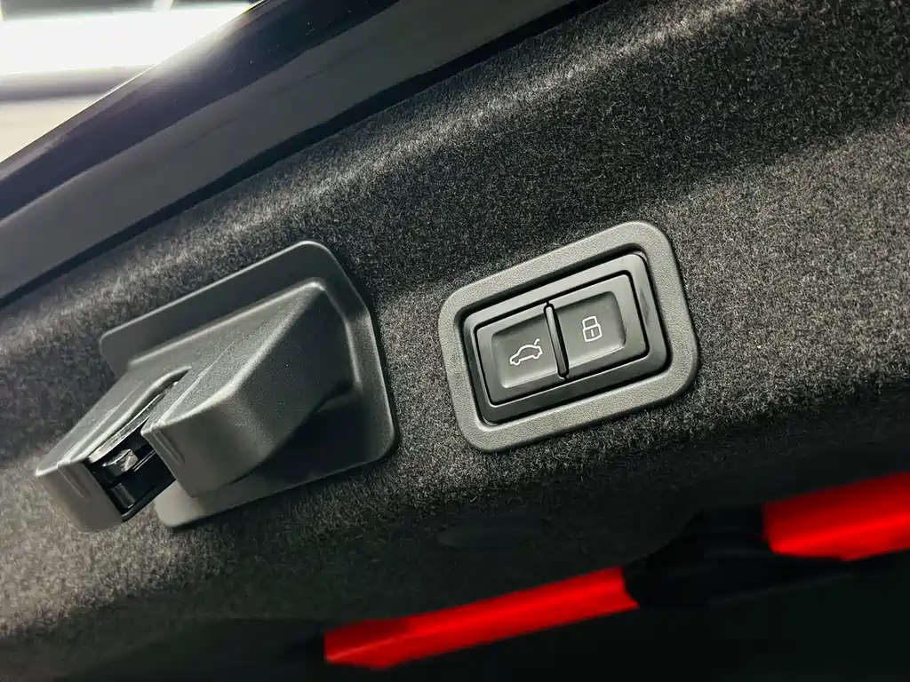 AUDI A6L 2023