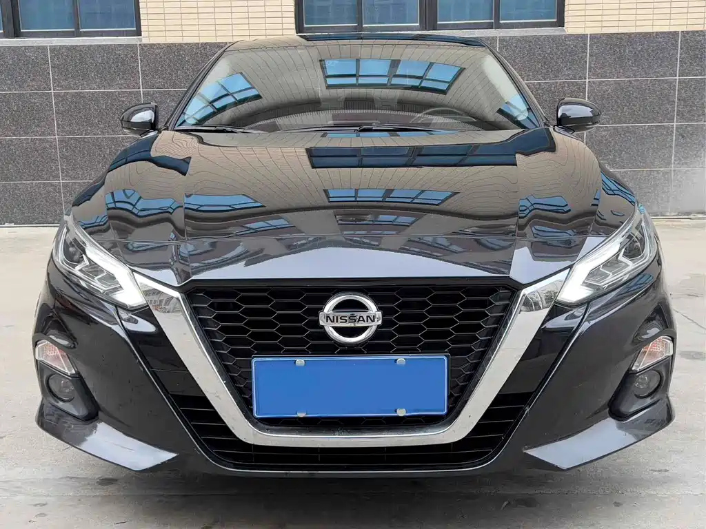 NISSAN TEANA 2021
