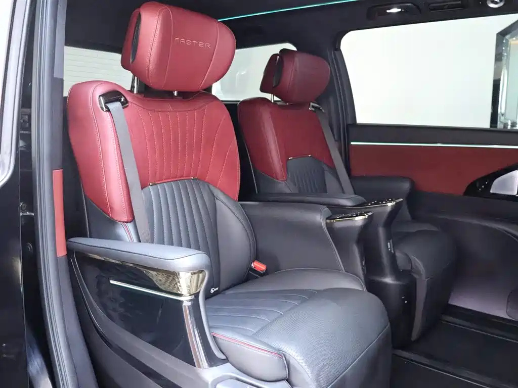 TRUMPCHI M8 2023