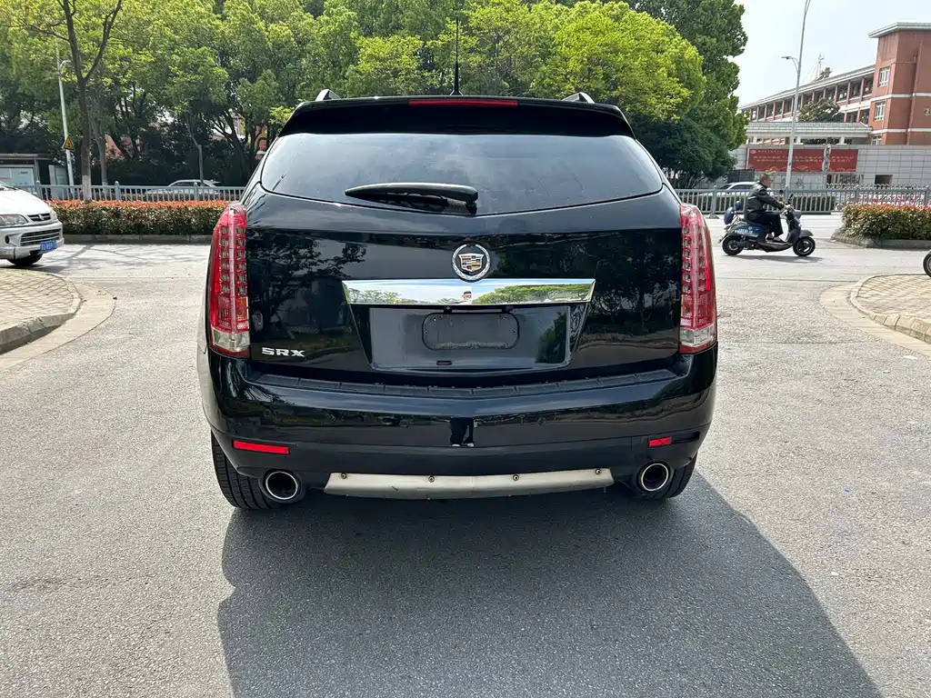 CADILLAC SRX 2013