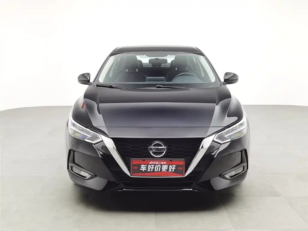 NISSAN SYLPHY 2020