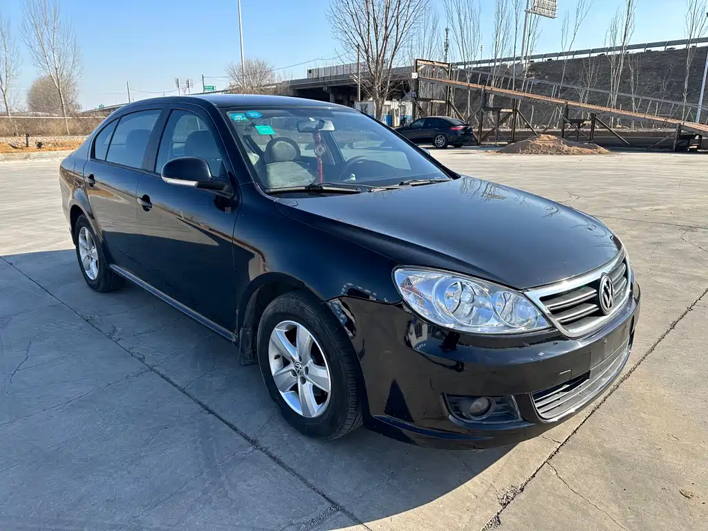 VOLKSWAGEN LAVIDA 2011