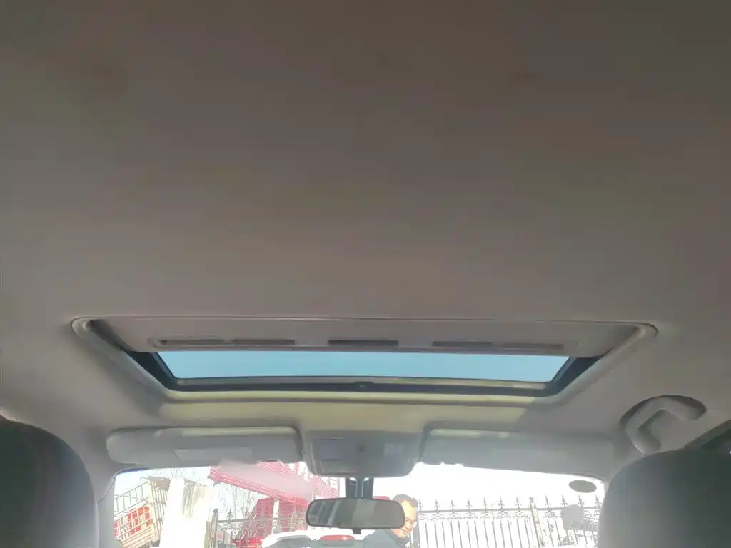DONGFENG JOYEAR X5 2015