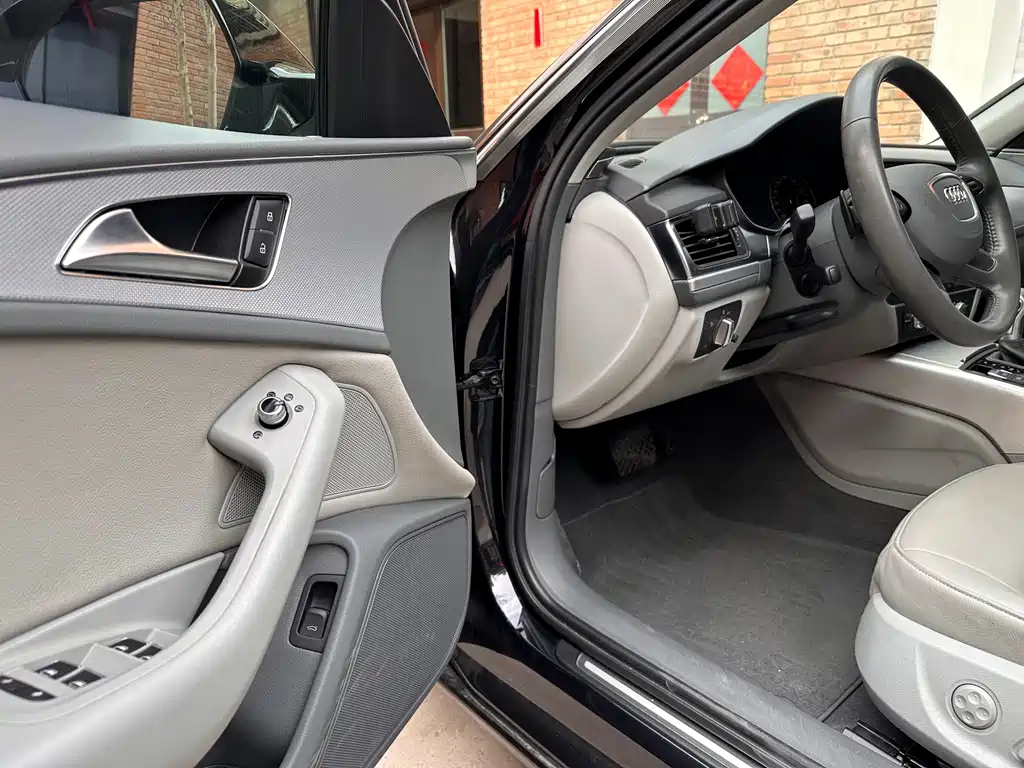 AUDI A6L 2013