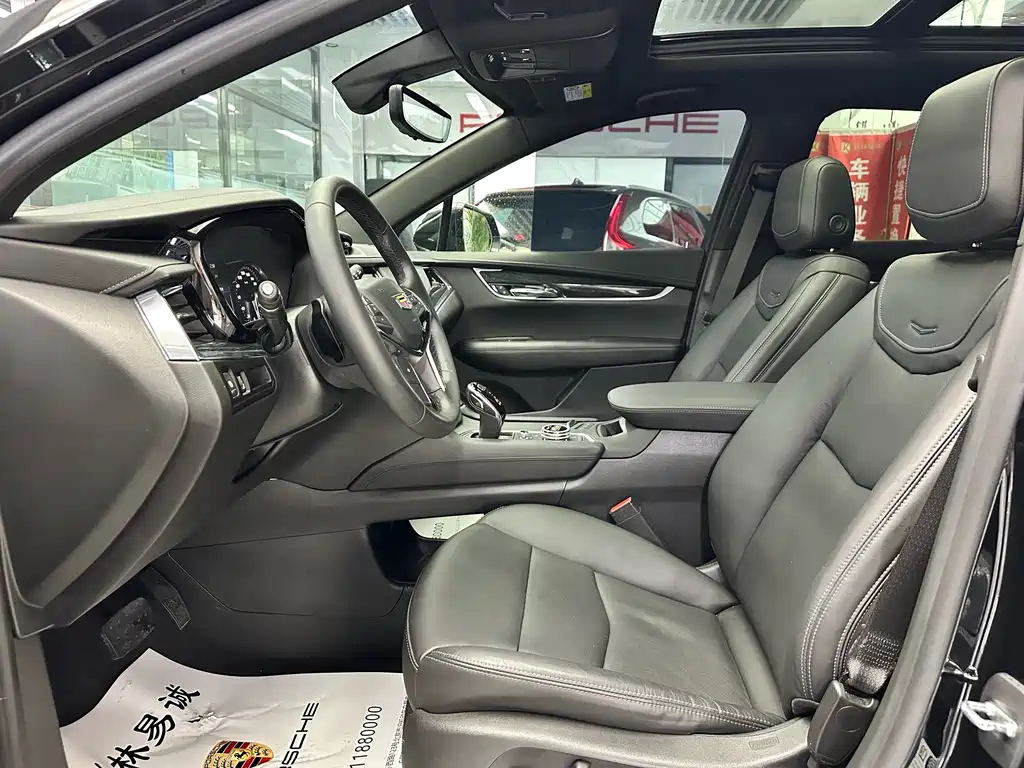 CADILLAC XT5 2020