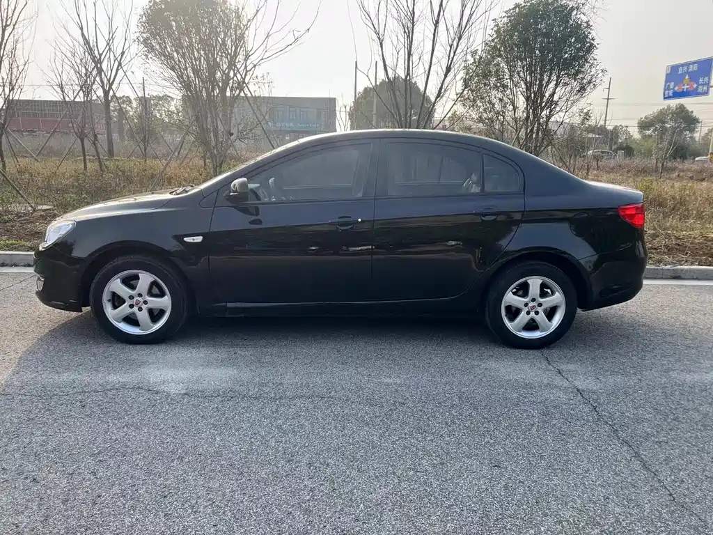 ROEWE 350 2014