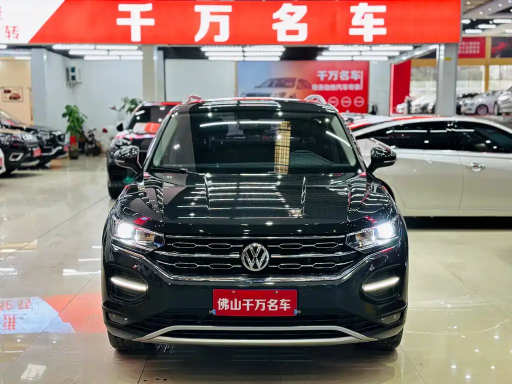 VOLKSWAGEN TAYRON 2020