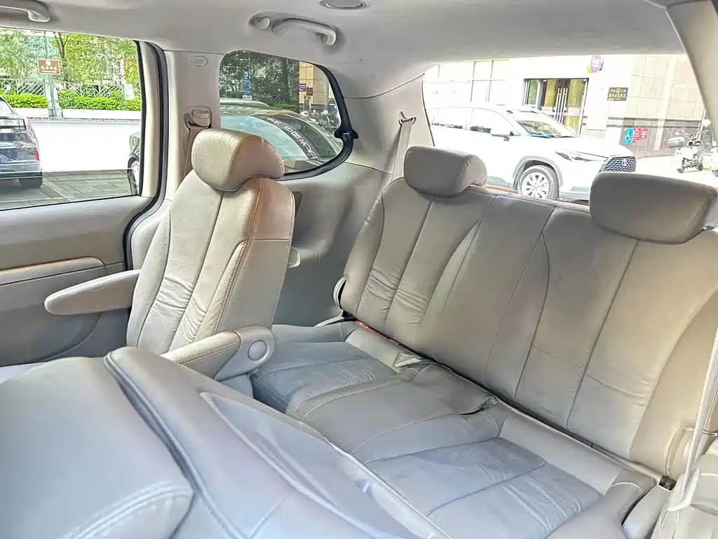 KIA VQ 2011