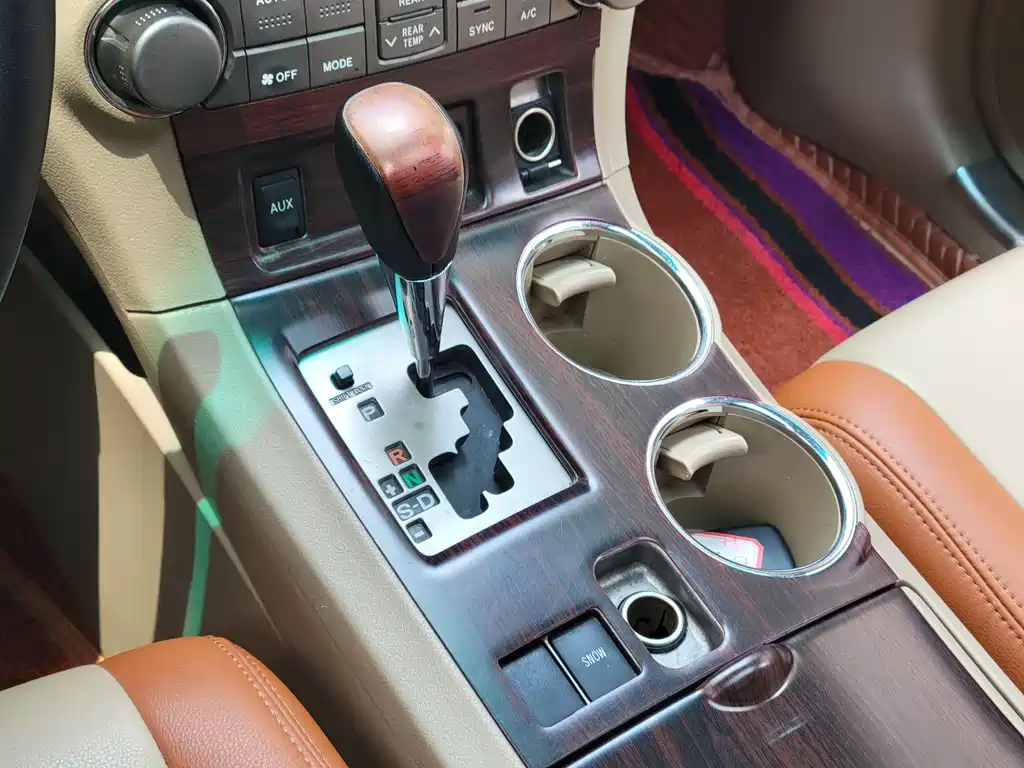 TOYOTA HIGHLANDER 2010