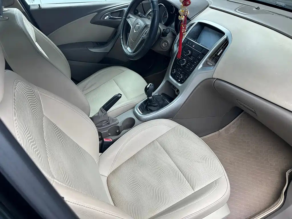 BUICK EXCELLE 2014