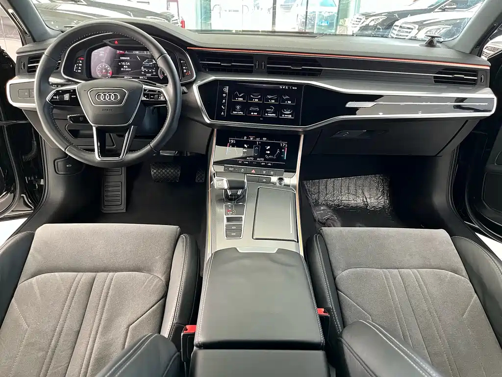 AUDI A6L 2020