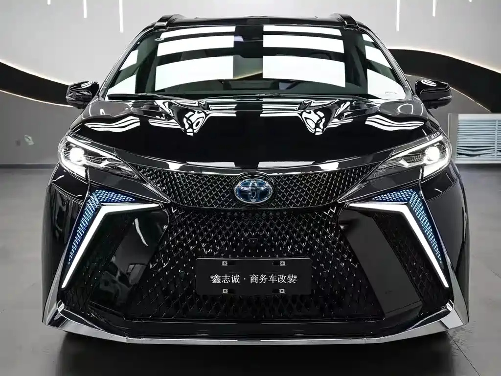TOYOTA SIENNA SIENNA 2024
