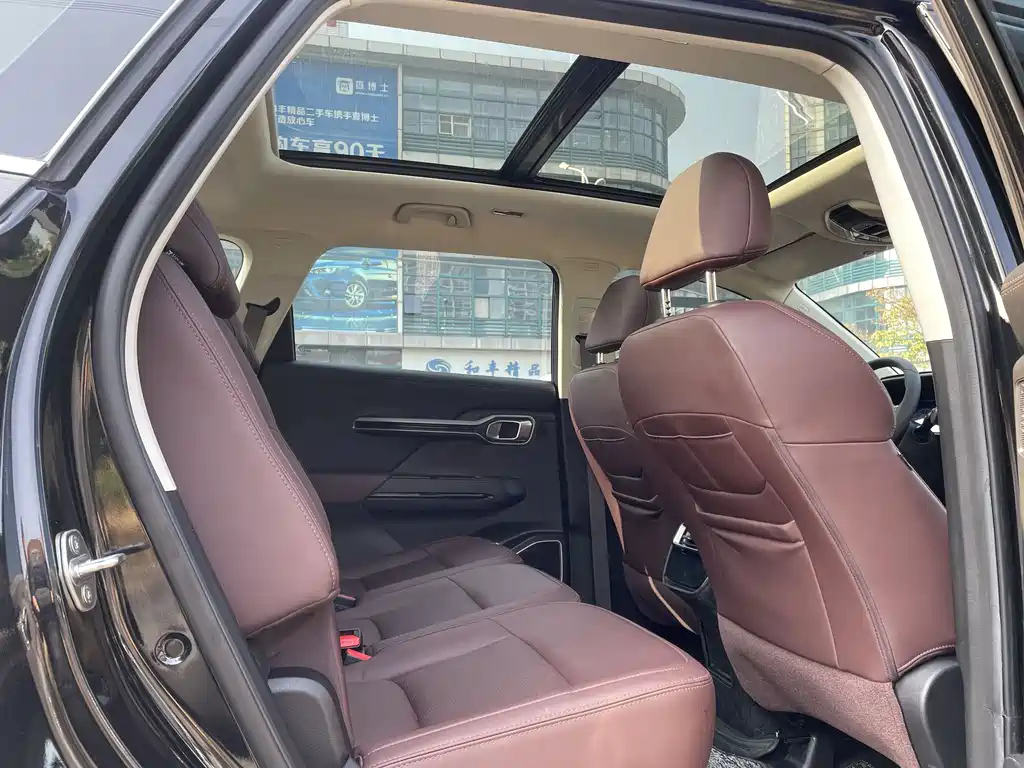 GEELY AUTO HAOYUE 2022