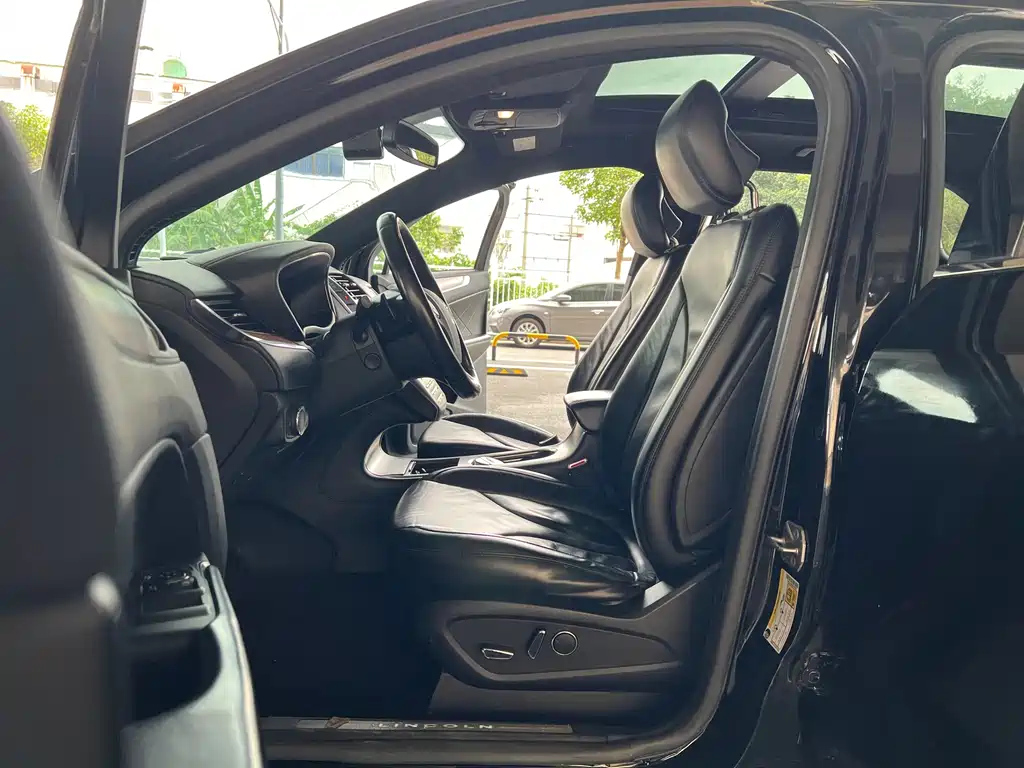 LINCOLN MKC 2016