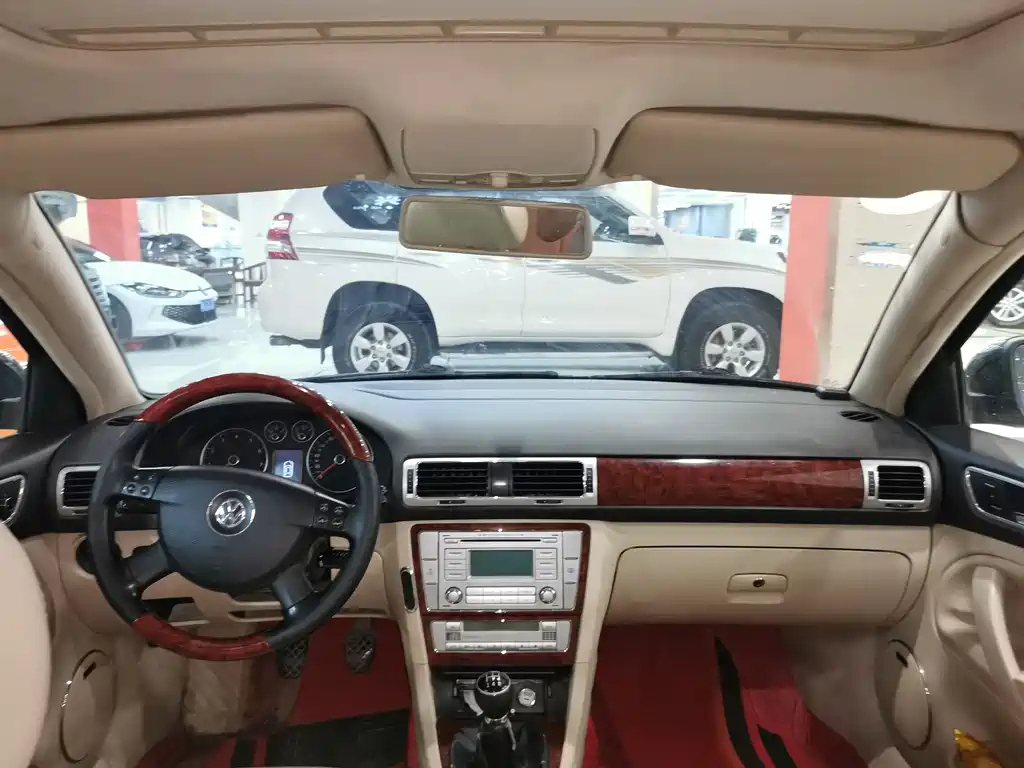 VOLKSWAGEN OTHER 2011