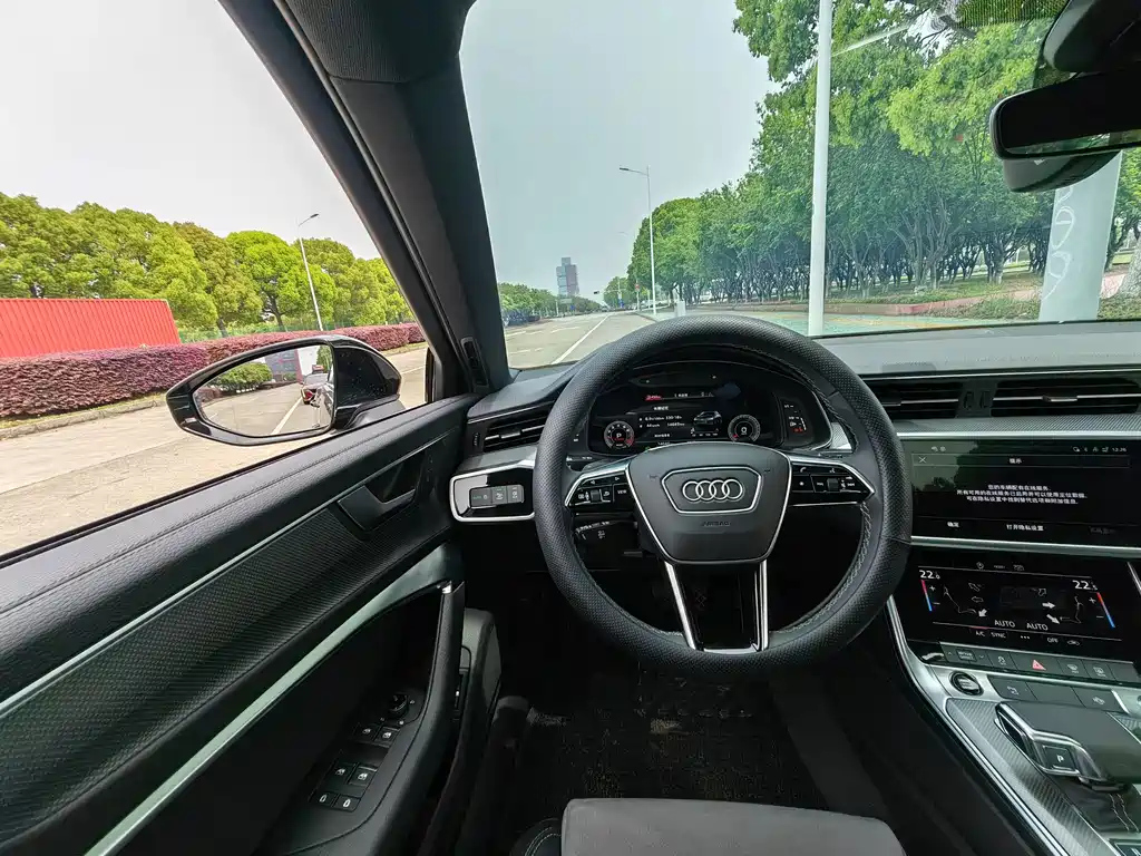 AUDI A6L 2022