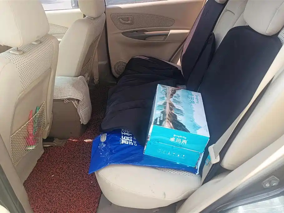 HYUNDAI TUCSON 2012