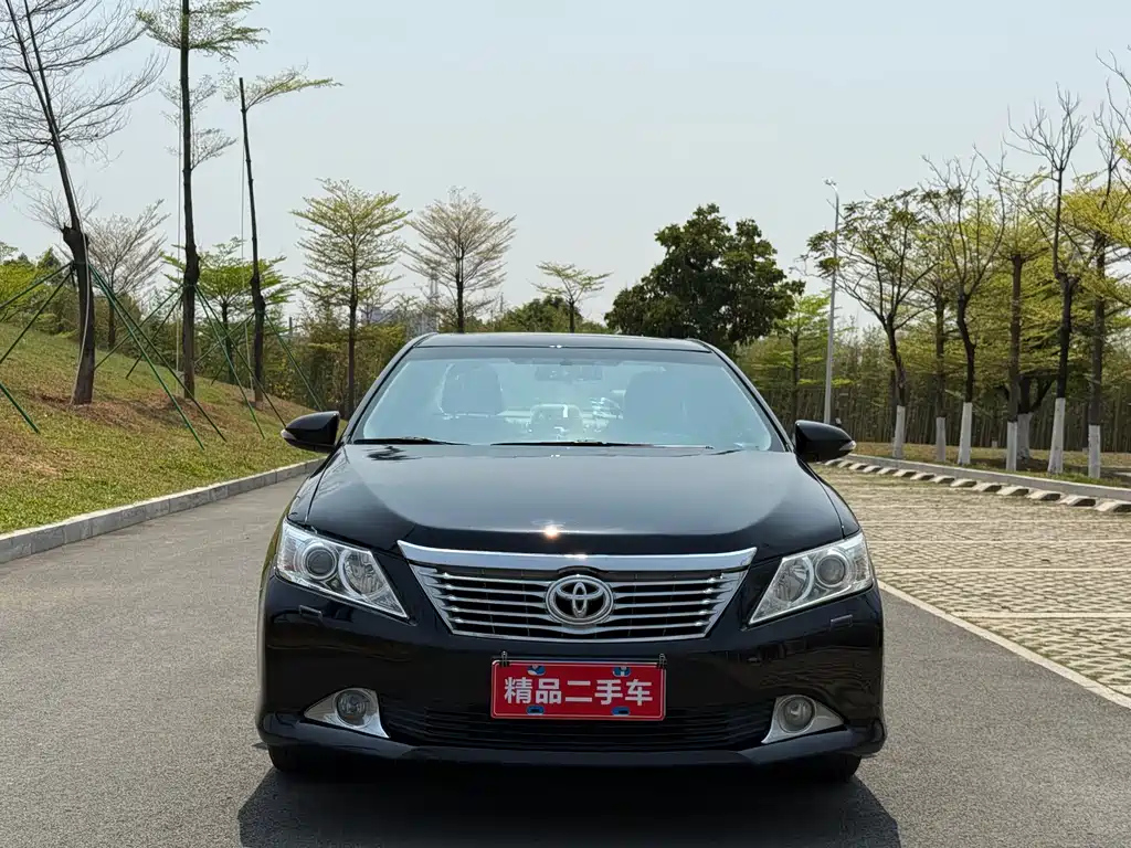 TOYOTA CAMRY 2012