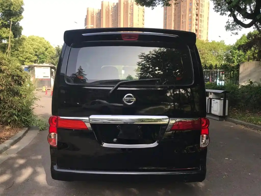NISSAN NV200 2012