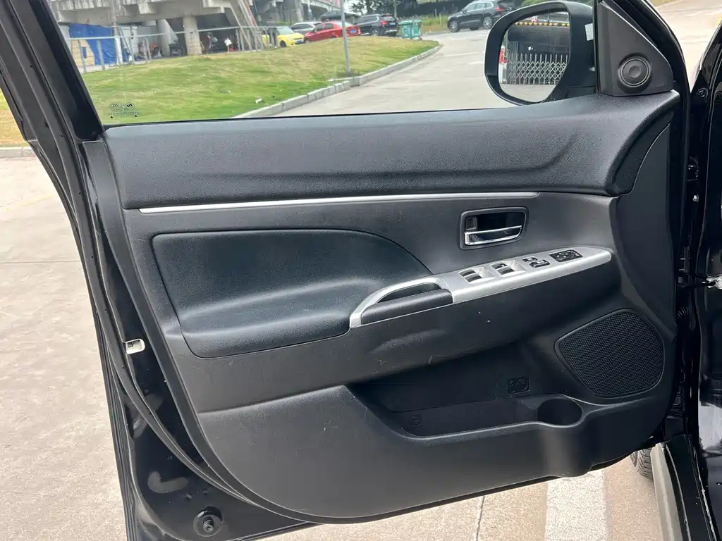 MITSUBISHI ASX ASX 2016