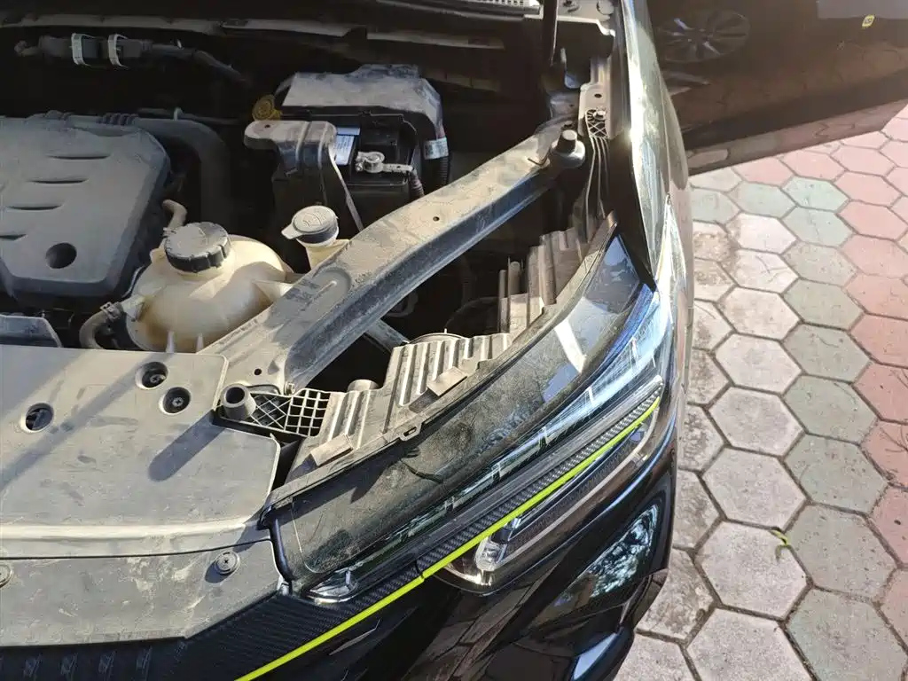 ROEWE RX5 2021
