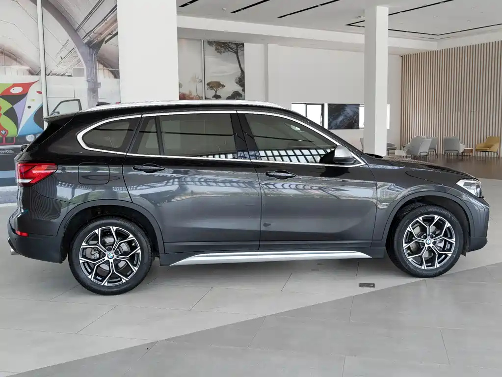 BMW X1 2021