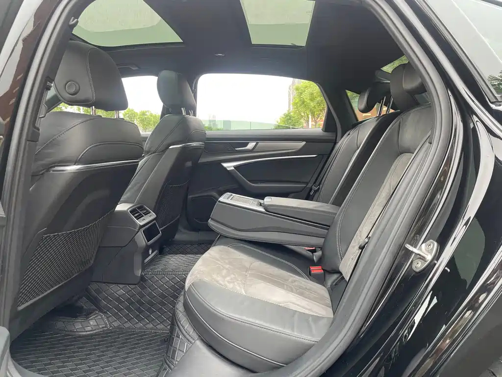 AUDI A6L 2021