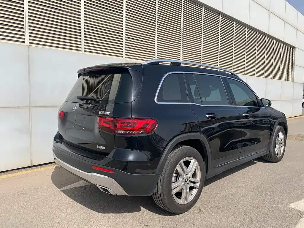 MERCEDES BENZ GLB 2022