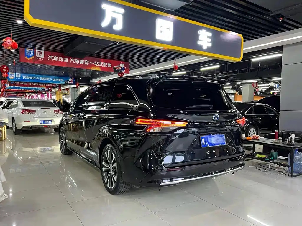 TOYOTA SIENNA SIENNA 2022