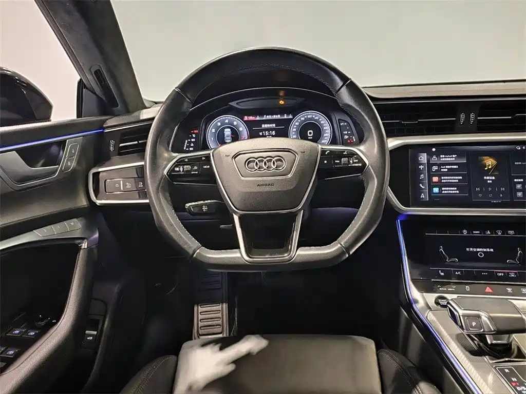 AUDI A7 2021