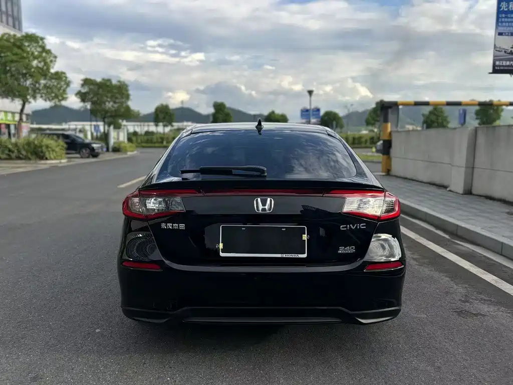 HONDA CIVIC 2023