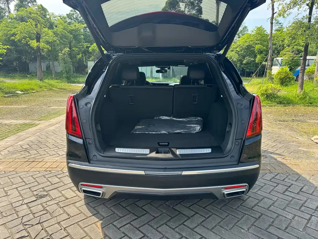 CADILLAC XT5 2022
