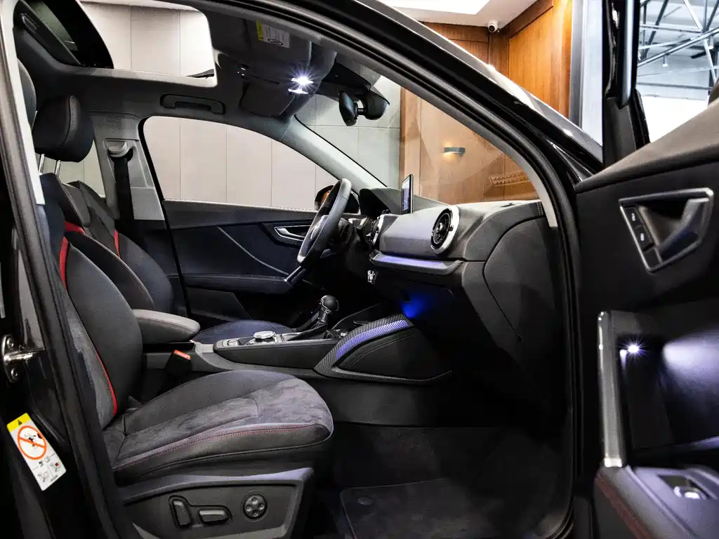 AUDI Q2L 2021