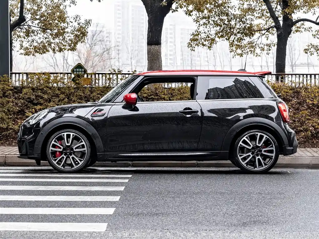 MINI JCW 2022