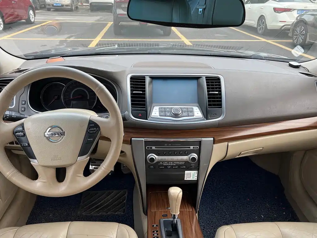 NISSAN TEANA 2012