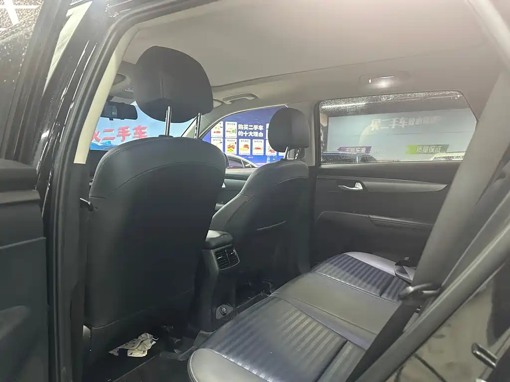 KIA SPORTAGE 2021