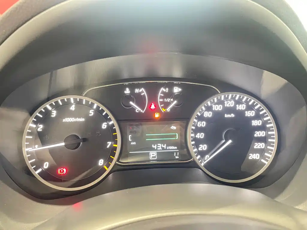NISSAN SYLPHY 2024