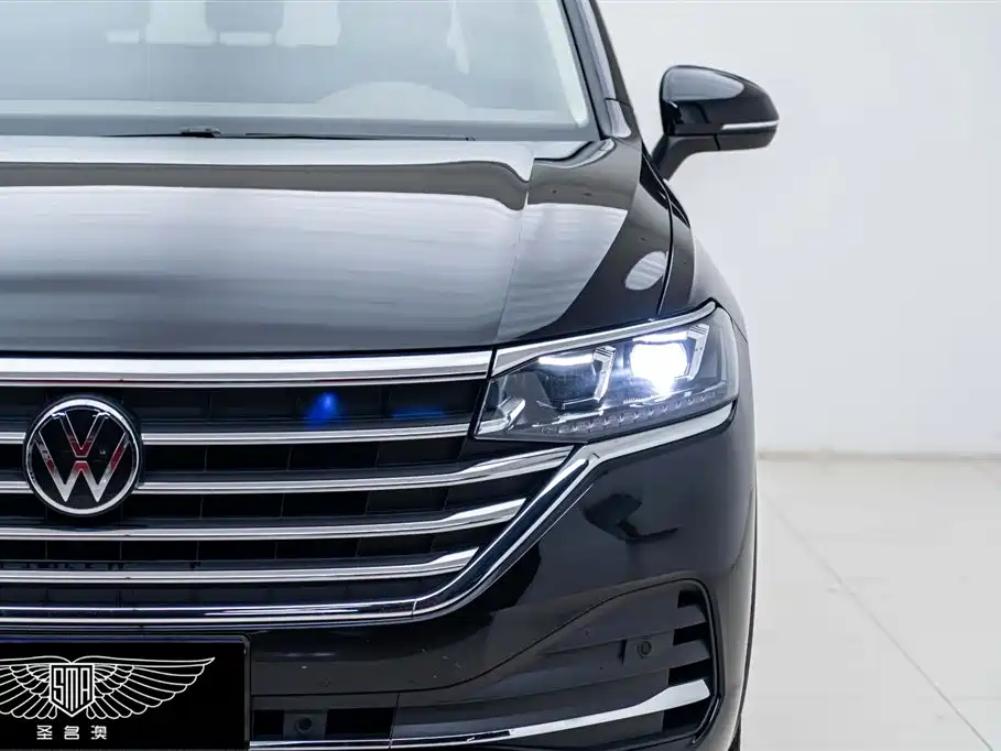 VOLKSWAGEN VILORAN 2021
