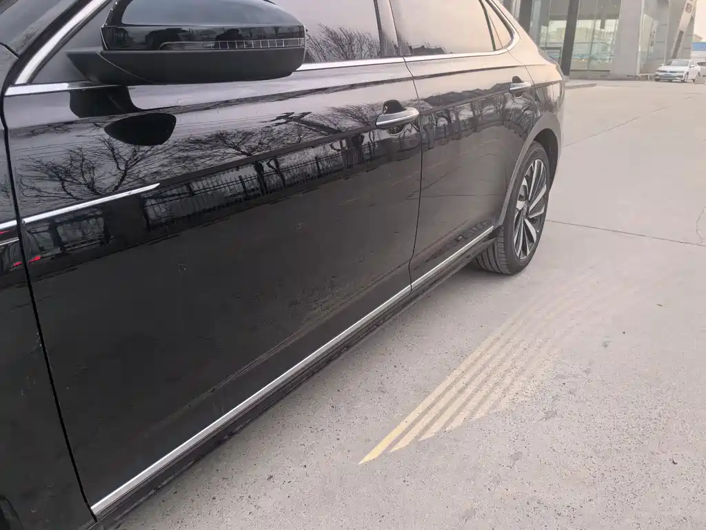 VOLKSWAGEN PASSAT 2022
