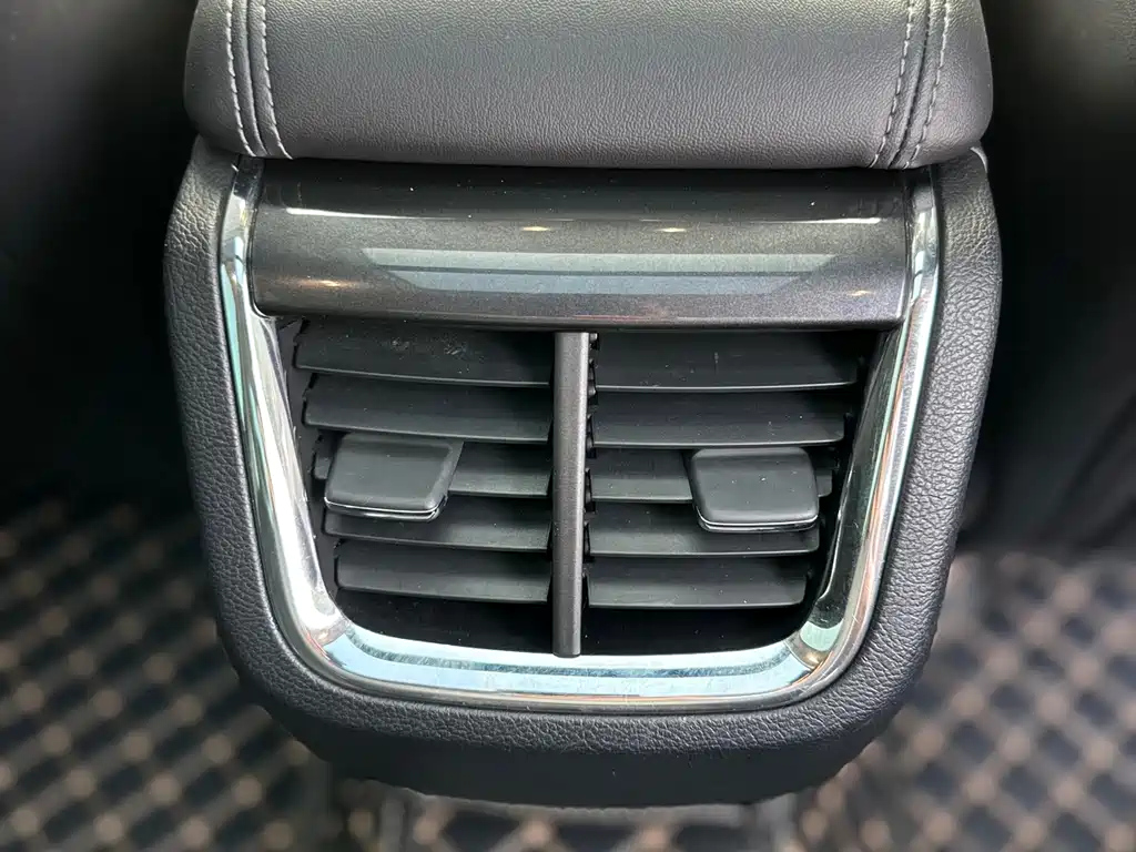 FORD TAURUS 2021