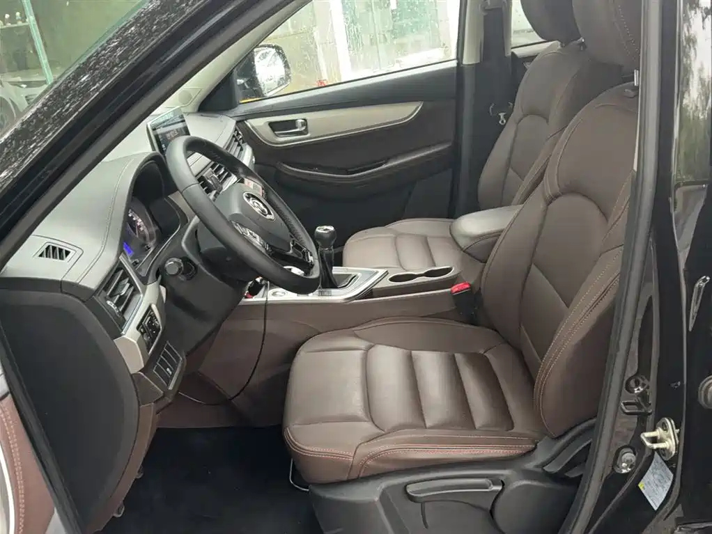 DONGFENG JOYEAR X5 2017