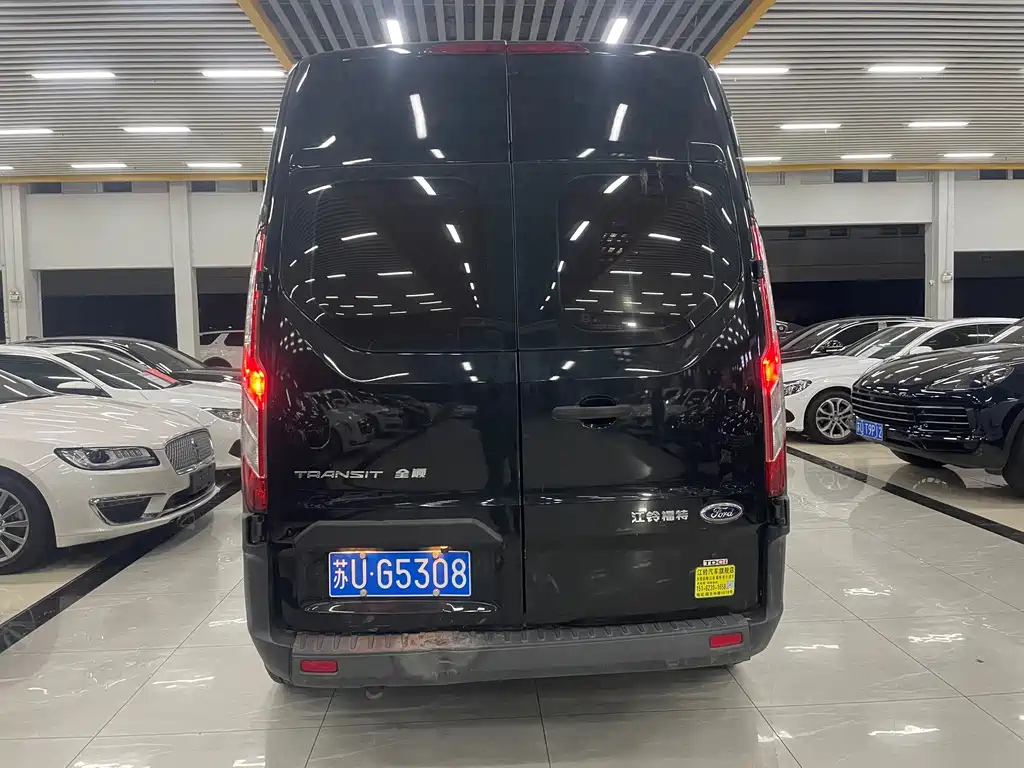 FORD TRANSIT 2022