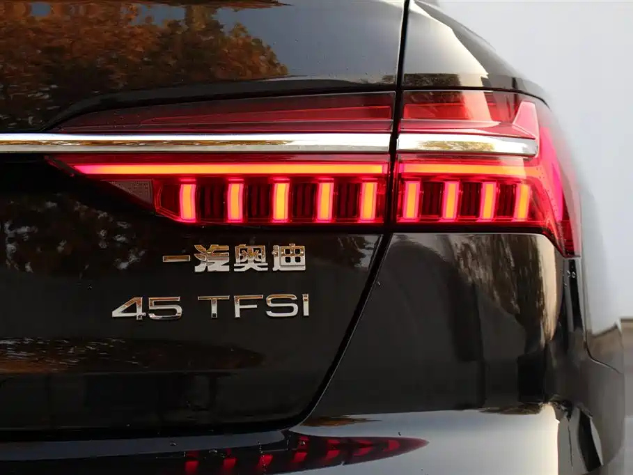 AUDI A6L 2022