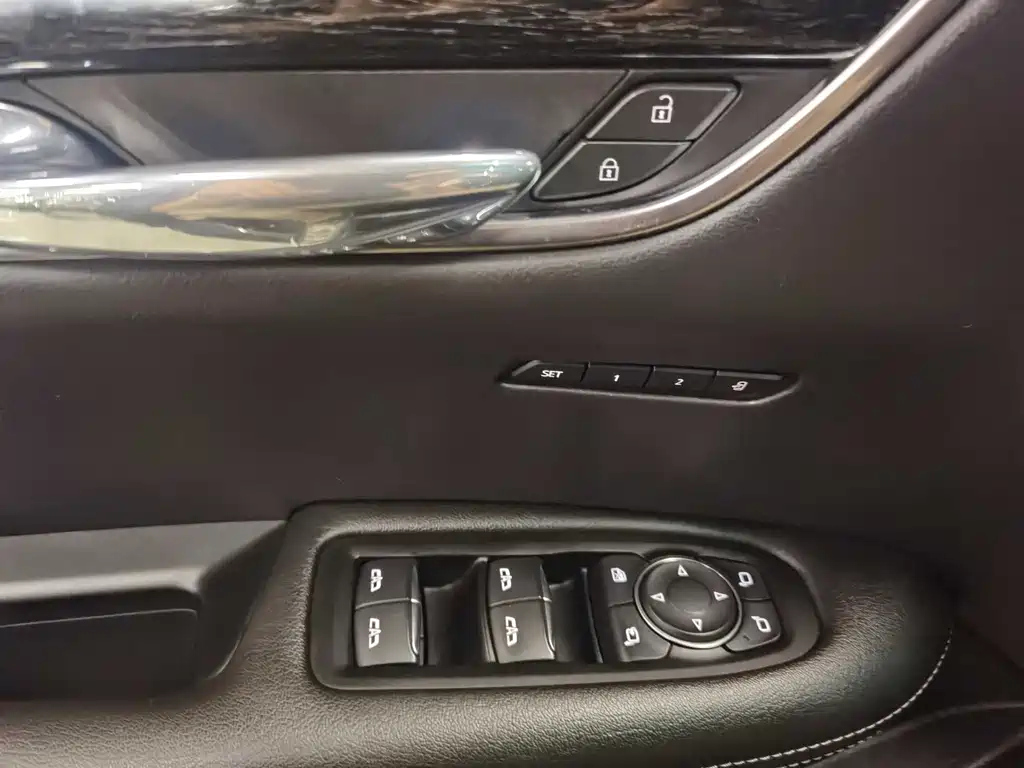 CADILLAC XT5 2020
