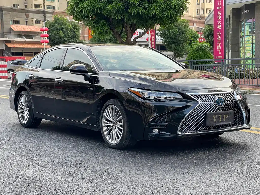 TOYOTA AVALON 2019