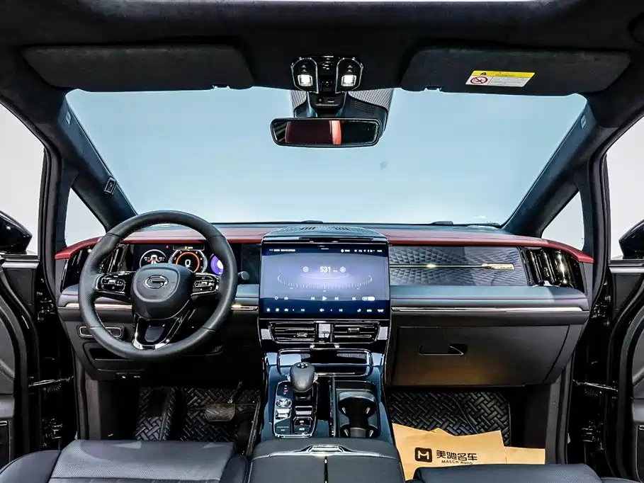 TRUMPCHI M8 2023