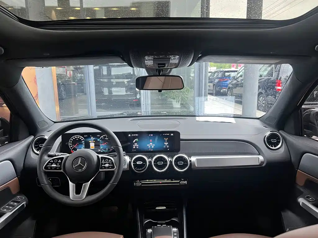 MERCEDES BENZ GLB 2022
