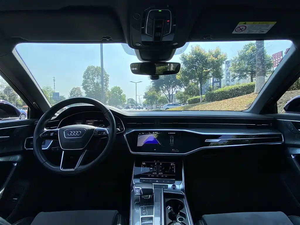 AUDI A6L 2021