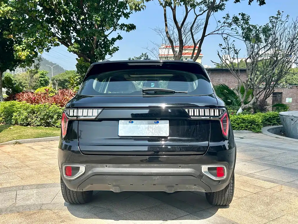 LYNK&CO 01 2018